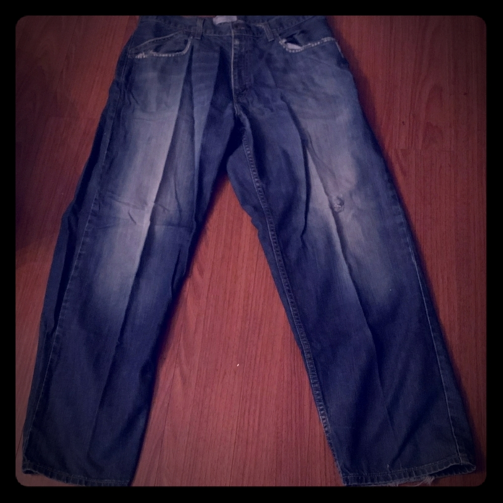 Men's faded/wotn blue jeans